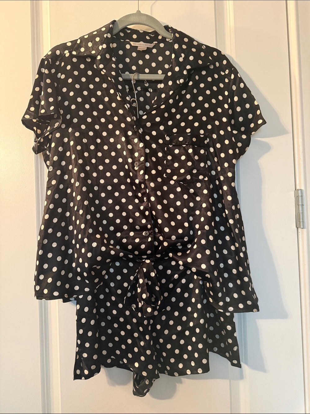 VS Polka Dot Short Sleeve Shorts Pakama Set - Black/White Sz M